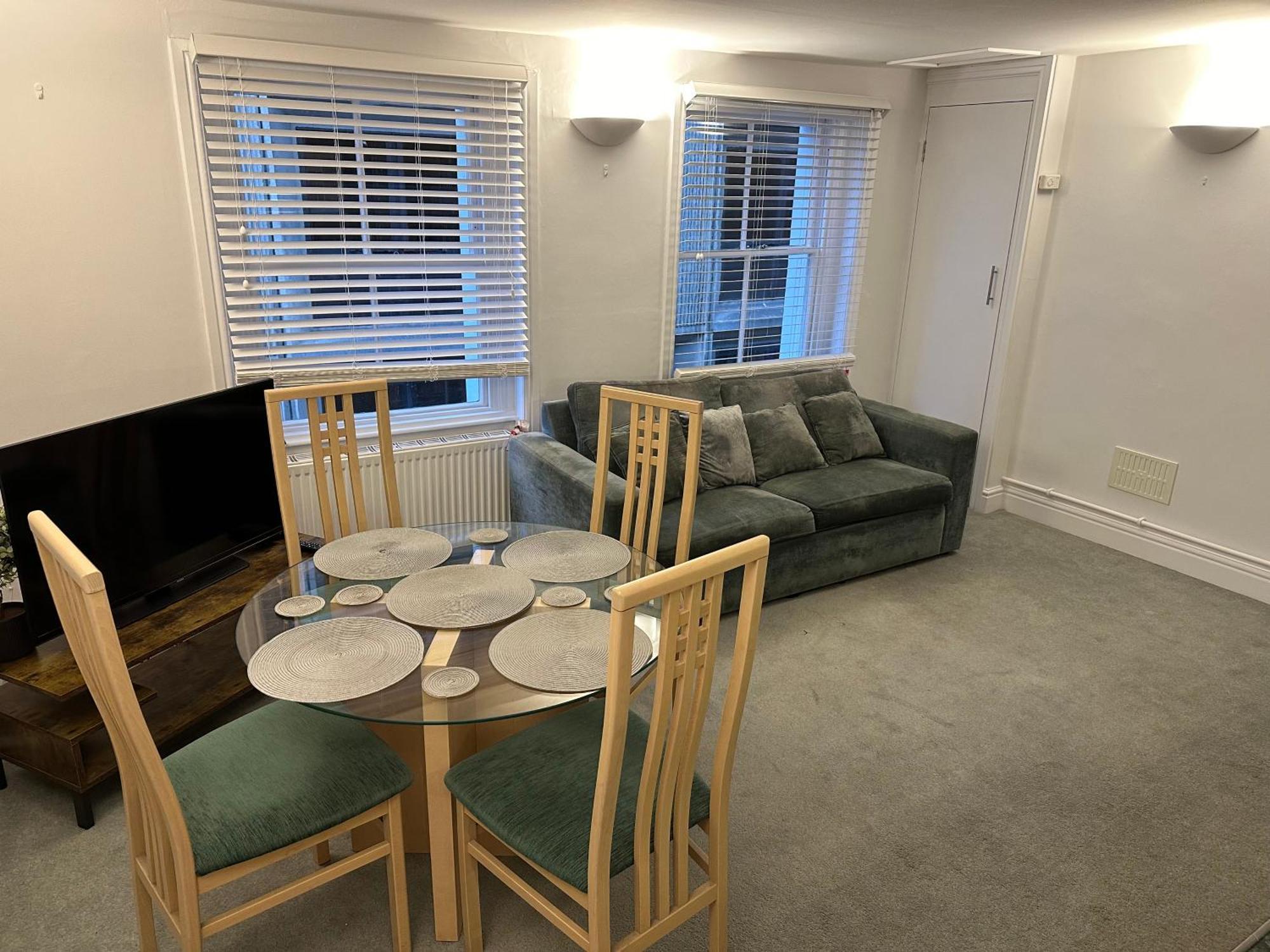 1 Bedroom Apartment Central London Cg ภายนอก รูปภาพ